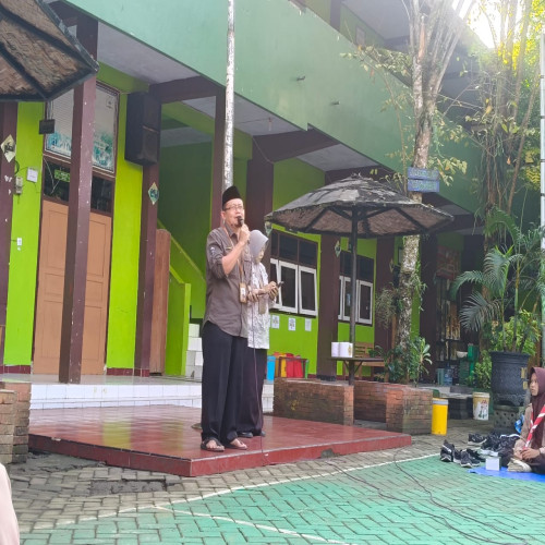 Pesan Di Jum'at Taqorrub